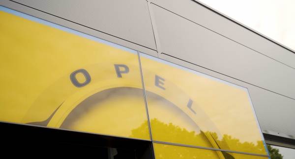Découvrez la concession Opel Nîmes & son nouveau Mokka ! 